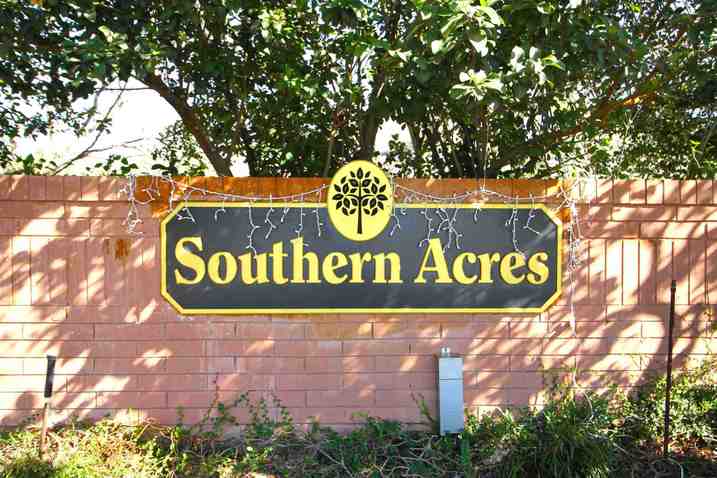 Southern Acres, Windermere FL Homes for Sale
